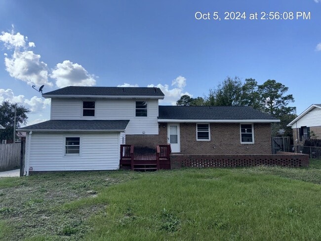 Building Photo - 2249 Stanton St