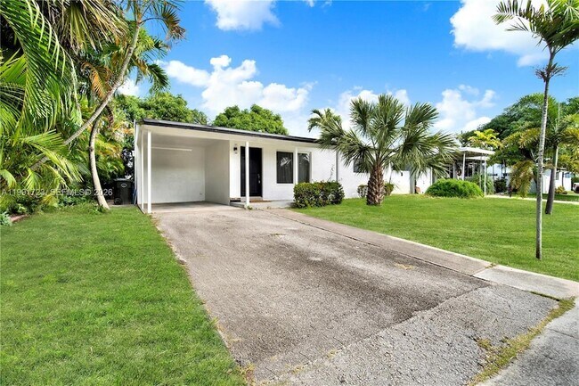 Foto del edificio - 51 NE 56th Ct