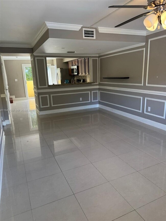 Foto del edificio - 8240 SW 149th Ct