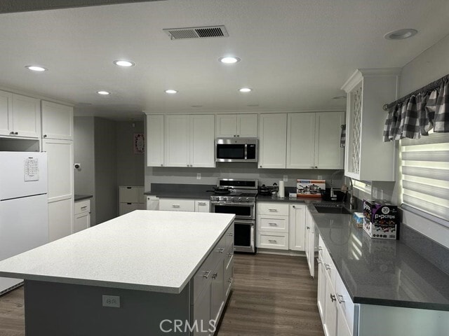 Building Photo - 40035 Chalfont Ct