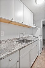 Interior Photo - Independence Village, Reynoldsburg, OH