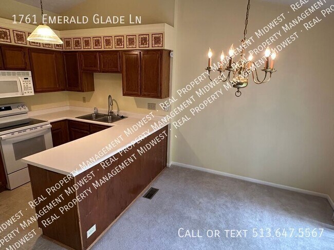 Foto del edificio - 1761 Emerald Glade Ln
