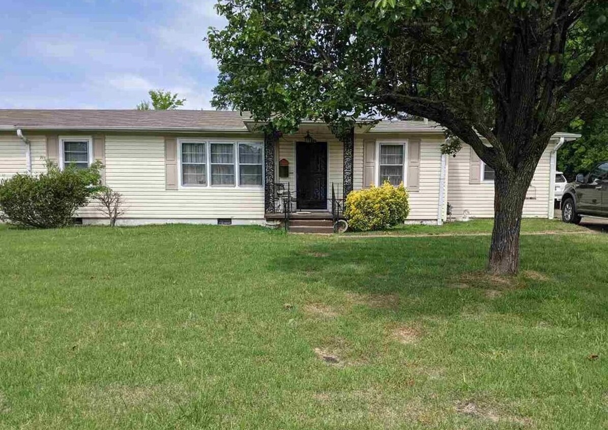 Foto principal - 3BR/2BA Pleasant Grove, One Level, Dead En...