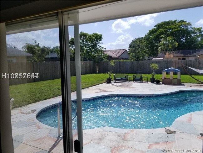 Foto del edificio - 1101 SW 70th Ave