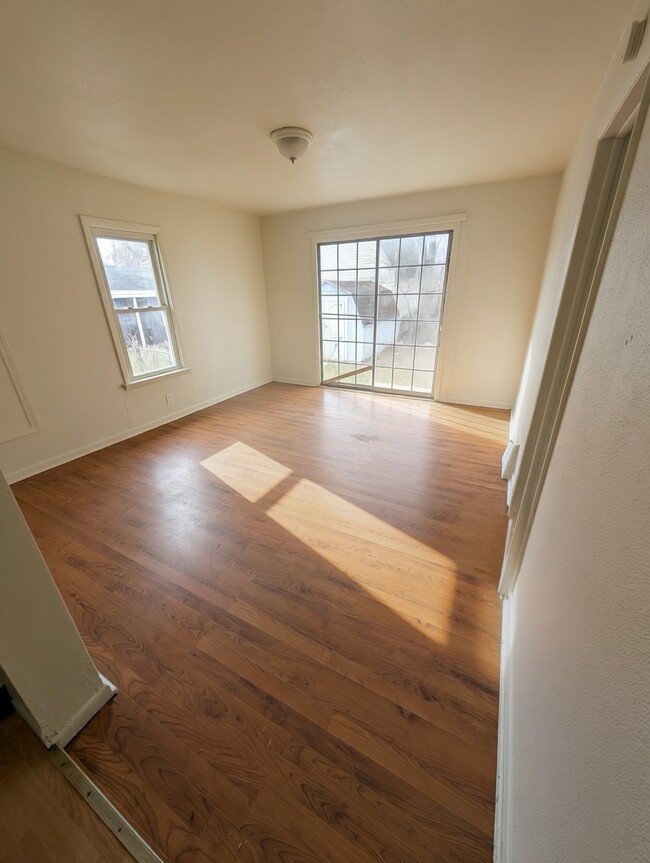 Foto del edificio - 4428 Pengelly Rd