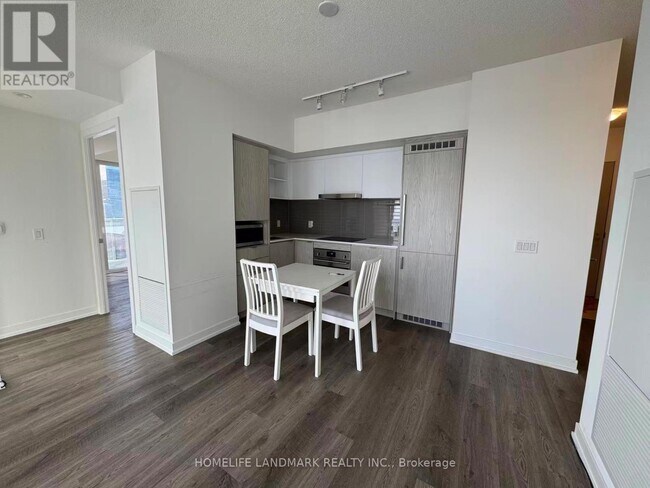 Photo du bâtiment - 55 Cooper St