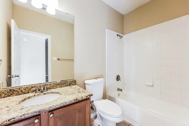 Foto del edificio - 934 Matagorda Ln