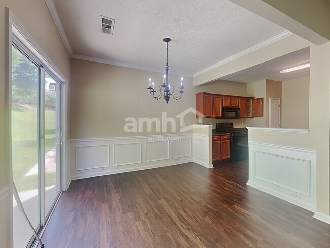 Building Photo - 311 Barberry Place