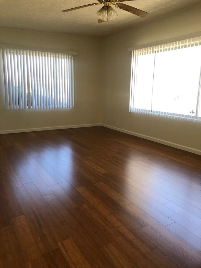 Foto del edificio - 90 N Dunning St