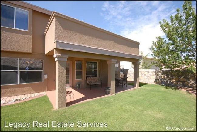 Building Photo - 6091 Via Hermosa Ct