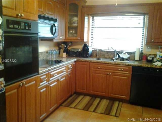 Building Photo - 10934 SW 158th Terrace