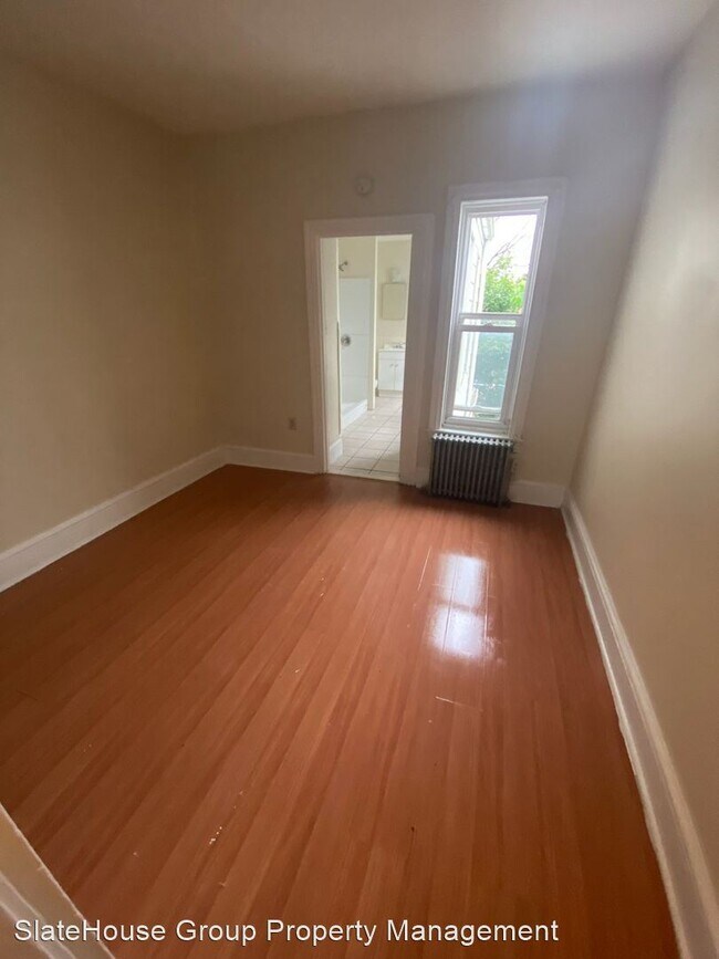 Building Photo - 3 br, 2 bath House - 216 Mulberry St