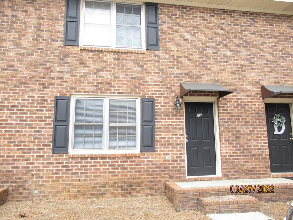 Primary Photo - 12 Hackberry Ct