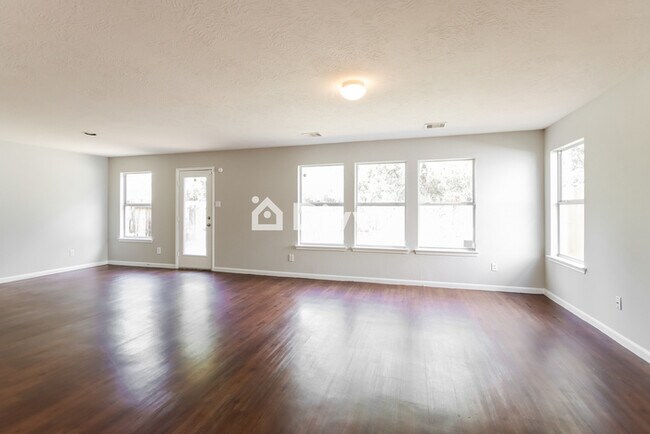 Foto del edificio - 11903 Madison Oak St, Houston, TX 77038