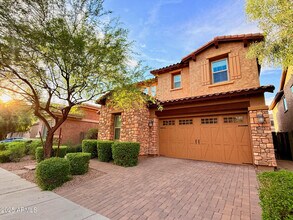 Building Photo - 4622 E Walter Way
