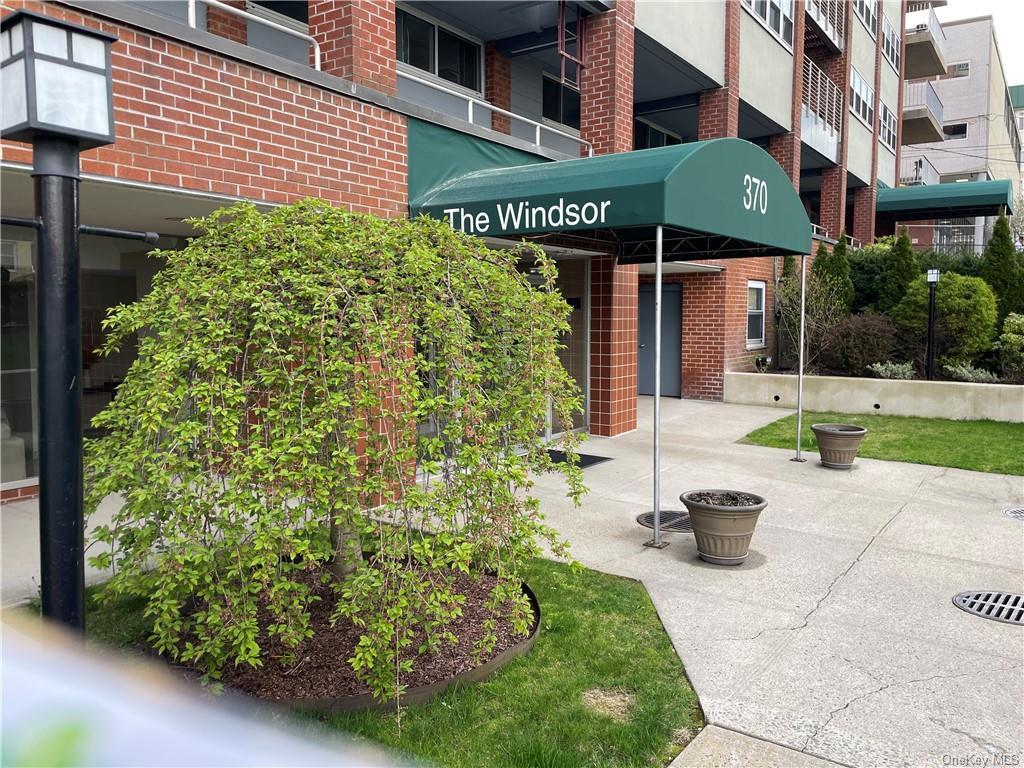 370 Westchester Ave Unit 3T, Port Chester, NY 10573 Condo for Rent in