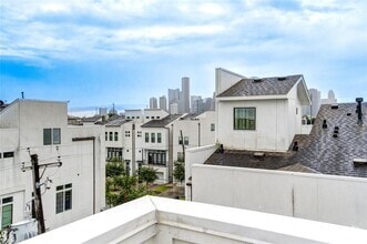Building Photo - 2207 Colorado St