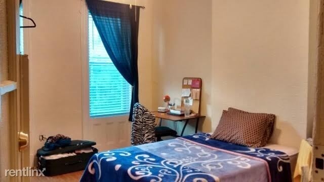 Building Photo - 1730 Bleecker St