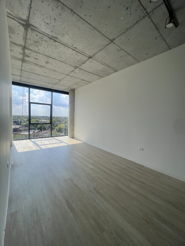 Building Photo - 2755 W Belden Ave
