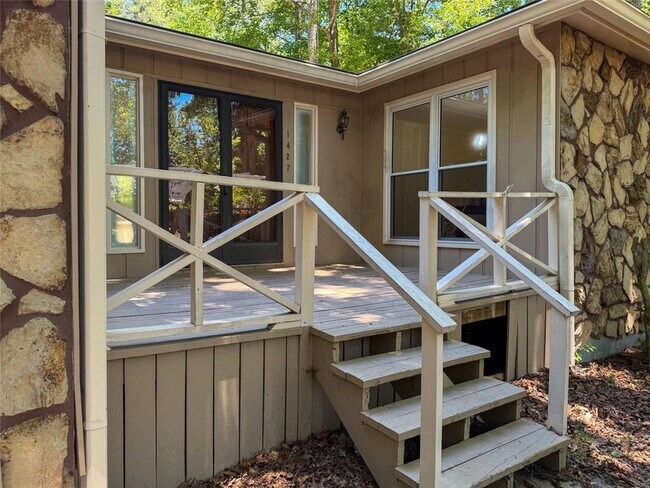 Foto del edificio - 1427 Indian Springs Ct