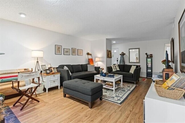 Foto del edificio - 115 Fair Haven Way