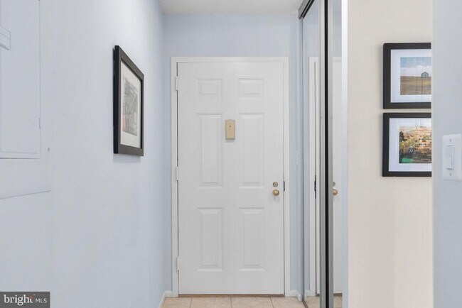 Foto del edificio - 900 N Stafford St