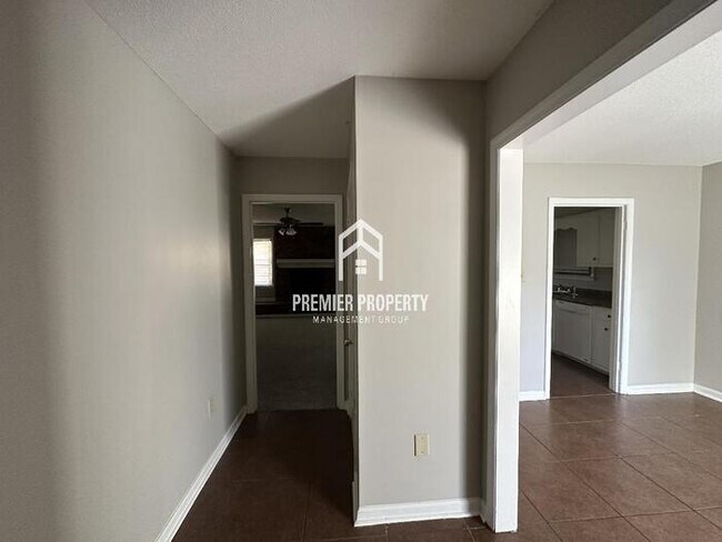 Building Photo - 5410 Fleetway Ave