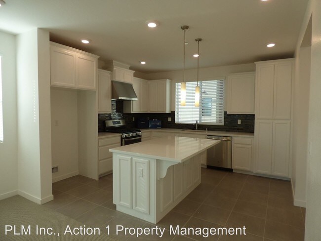 Building Photo - 3 br, 2.5 bath House - 5855 Cadence Avenue