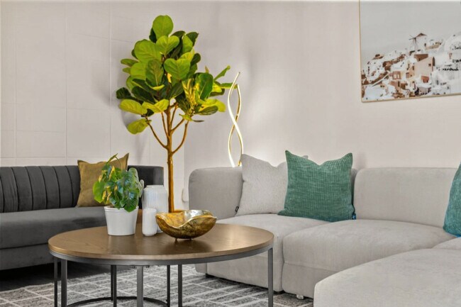 Photo du bâtiment - 115-117 17 Ave SW