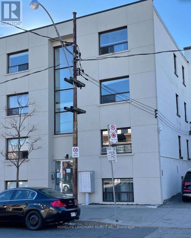 Building Photo - 676 Mt Pleasant Rd