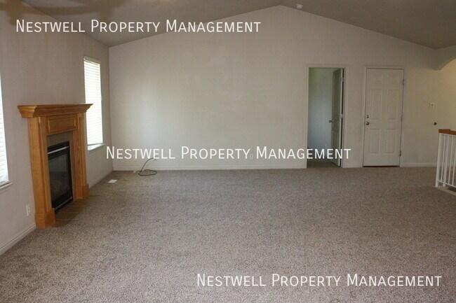 Building Photo - 6743 Ticklegrass Rd