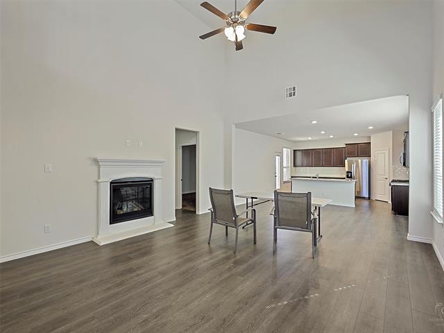 Building Photo - 1613 Massey Ln