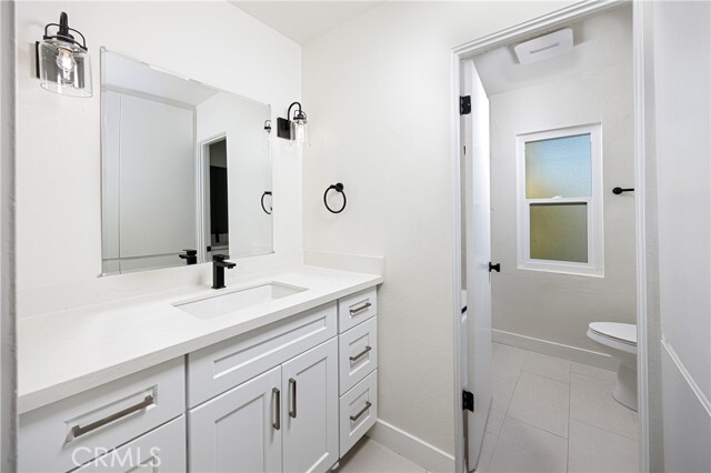 Building Photo - 340 Cypress Dr