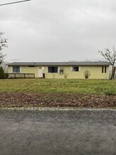 Building Photo - 21380 NW Goodrich Rd