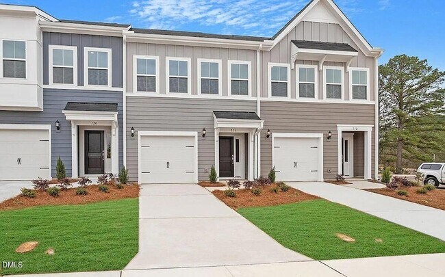 Building Photo - 116 Fideaux Blvd