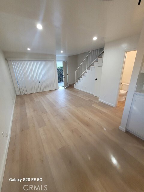 Foto del edificio - 2500 Clyde Ave