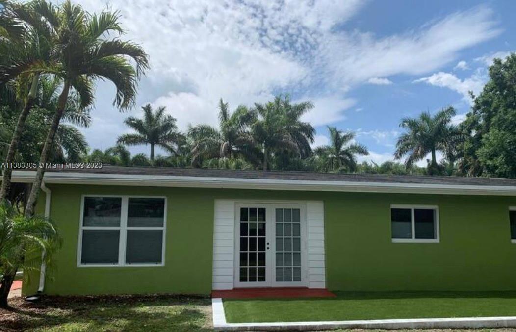 Foto principal - 10700 SW 51st St