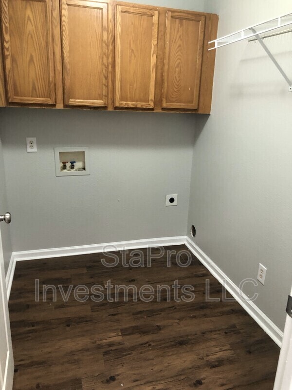 Foto del edificio - 114 Village St