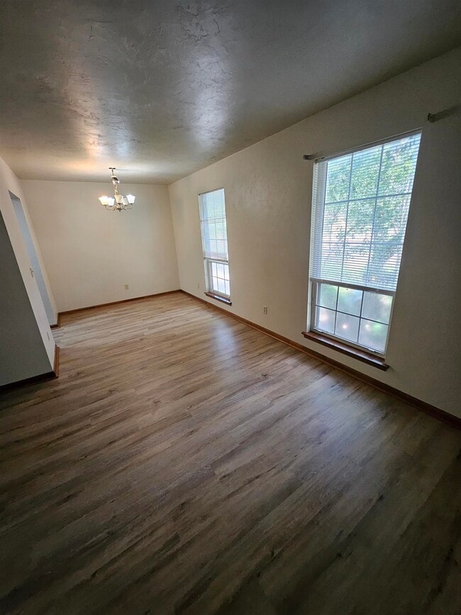 Building Photo - 2061 Rickards Rd