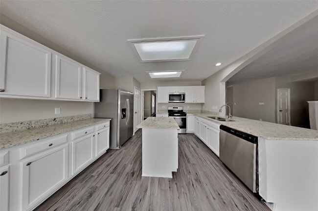 Building Photo - 20311 Longspring Dr