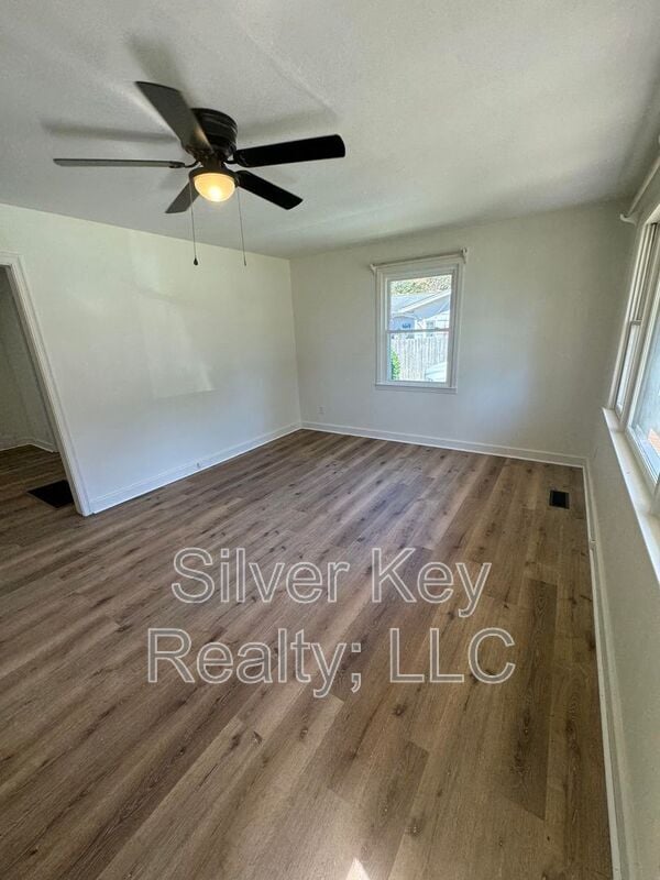 Foto del edificio - 1214 Jones St