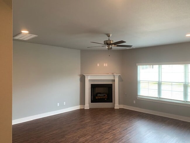 Foto del edificio - 2658 Cassidy Ave