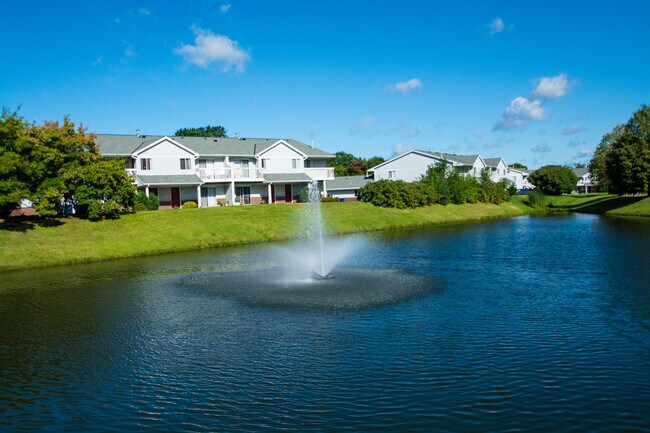 Foto del edificio - Lexington Townhomes and Apartments