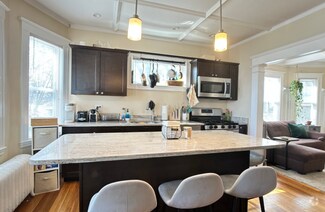 Building Photo - 3 Glenley Ter