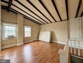 Building Photo - 1725 Gilpin Ave