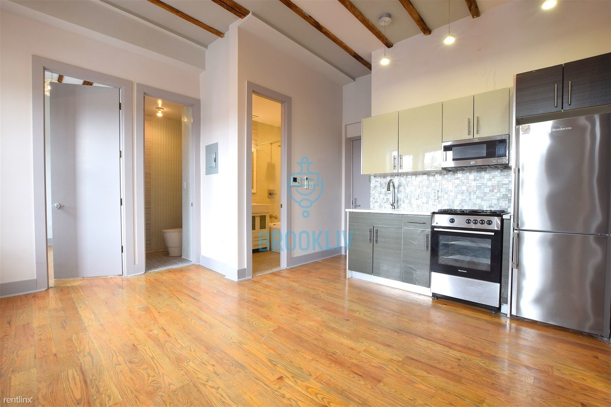 Primary Photo - 2 br, 1 bath Apartment - 291 Bedford Ave 16