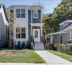 Building Photo - 2150 Sadler Ave