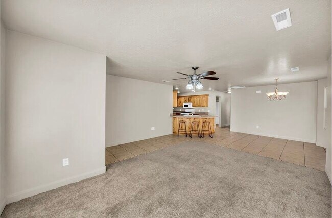 Building Photo - 212 N 35 W