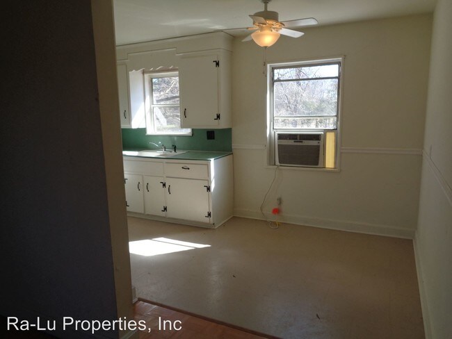 Foto del edificio - 3820 High Point Rd