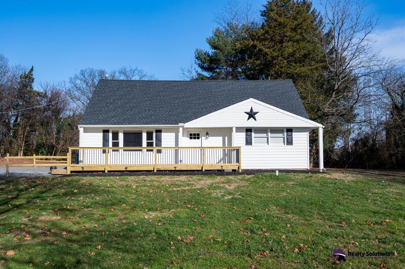 Primary Photo - 1400 Little Gloucester Rd